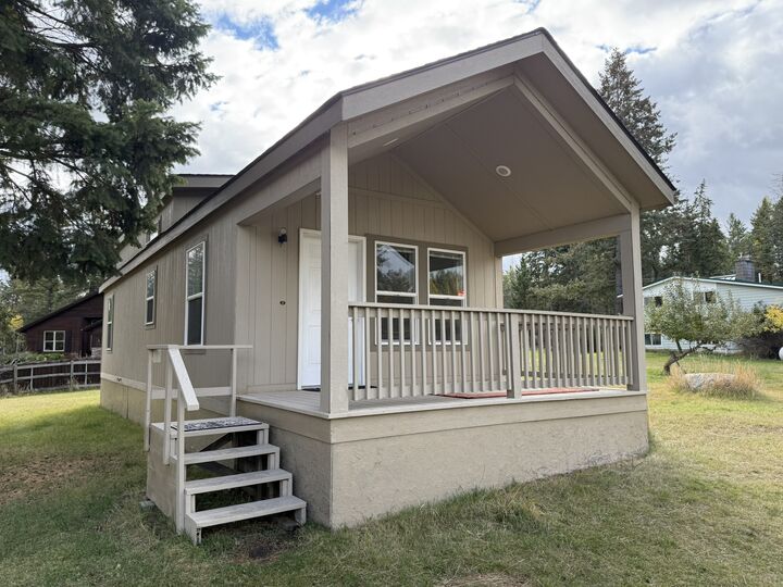 Property Photo:  1785 Hodgson Road  MT 59937 