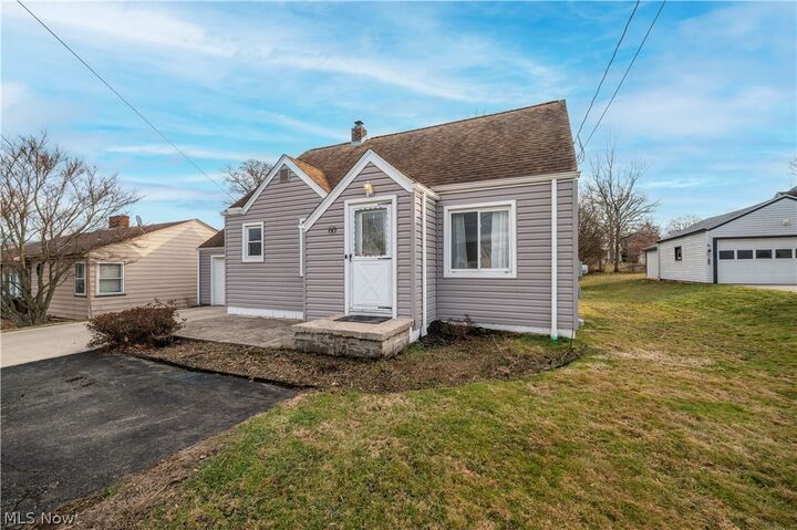 Property Photo:  60 Renee Drive  OH 44471 