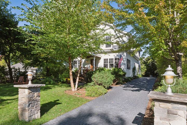 Property Photo:  2938 Northview Road  MN 55391 