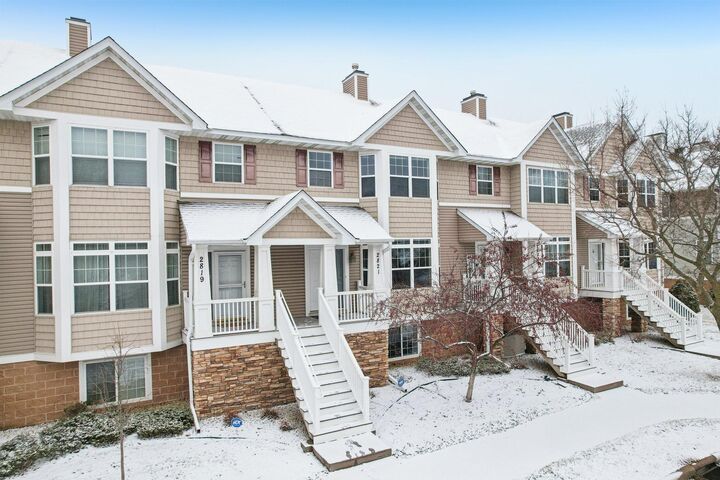 Property Photo:  2821 Arona Street  MN 55113 