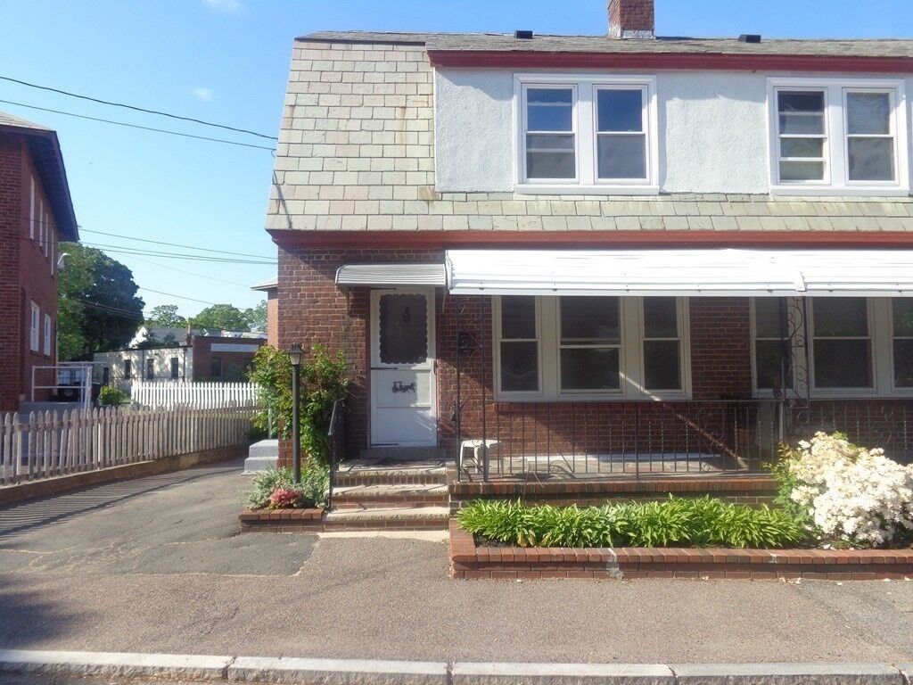 Property Photo: 5 Hayward St 5 MA 01970