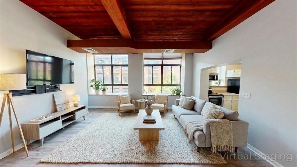 Property Photo:  10 Linwood St 204  MA 02148 