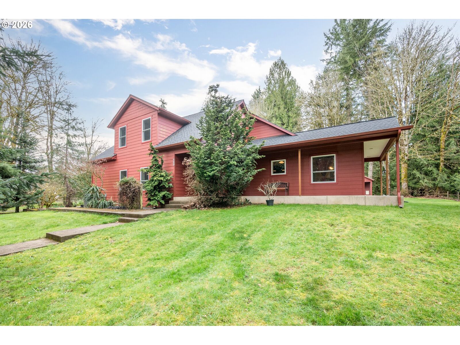 Property Photo:  180 Trinity Dr  WA 98611 