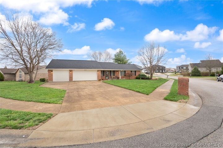 Property Photo: 3709 Bailey Drive IN 47130