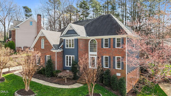 Property Photo:  117 Fox Briar Lane  NC 27518 