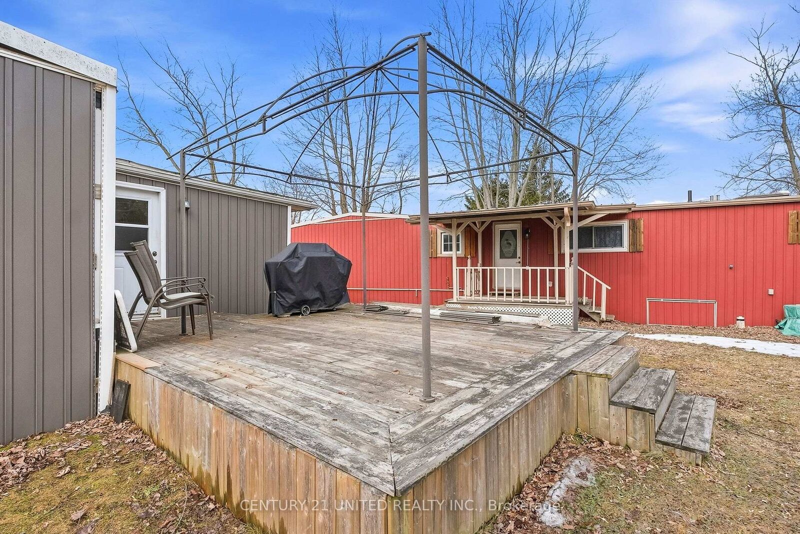 Property Photo: 49 Hillview Drive ON K9A 0X9