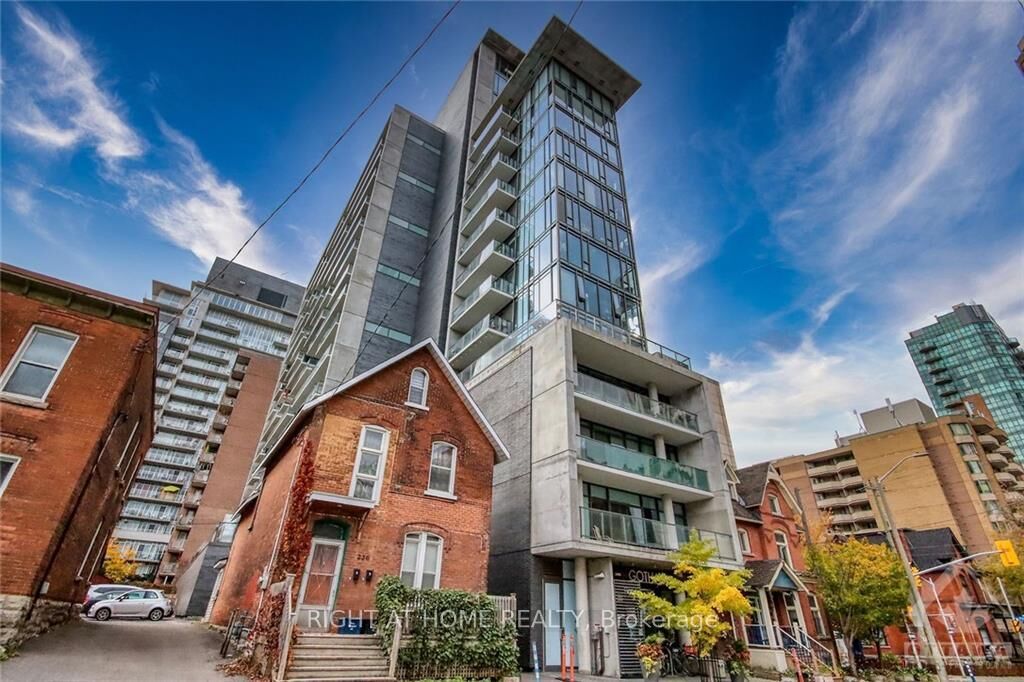 Property Photo: 224 Lyon Street N 1109 ON K1R 0C1