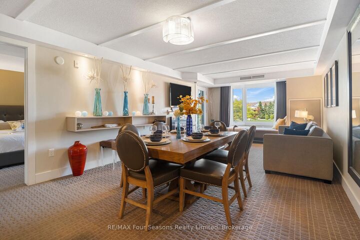 Property Photo: 9 Harbour Street E 3411/3413 ON L9Y 5C5