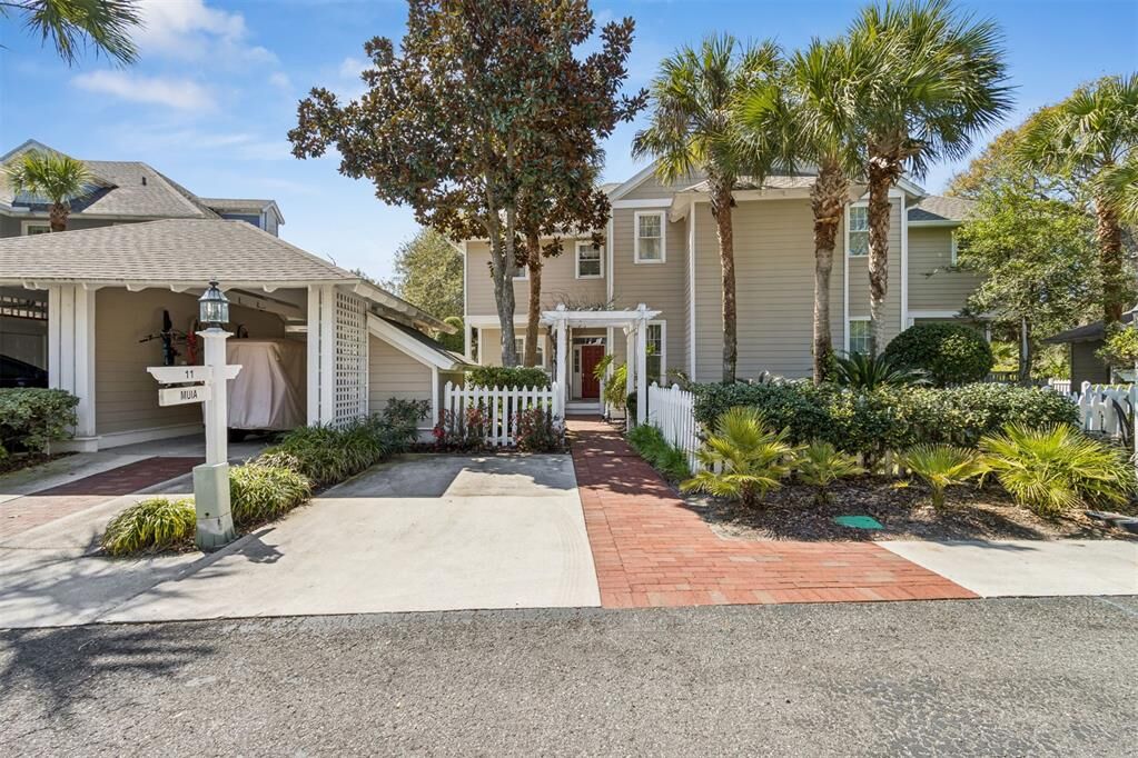 Property Photo:  11 Little Dunes Circle  FL 32034 