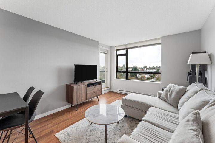 Property Photo: 3520 Crowley Drive 901 BC V5R 6G9