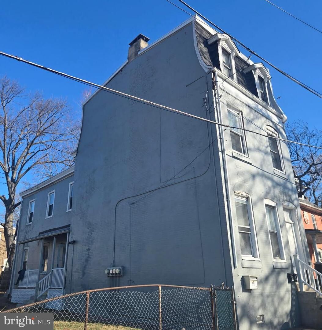 Property Photo:  6700 Keystone Street 6702 1st Fl  PA 19135 