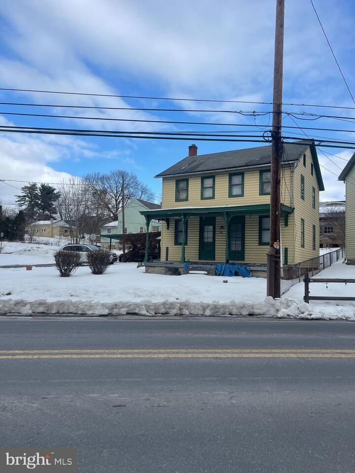 Property Photo:  44 N Harrisburg Street  PA 17113 