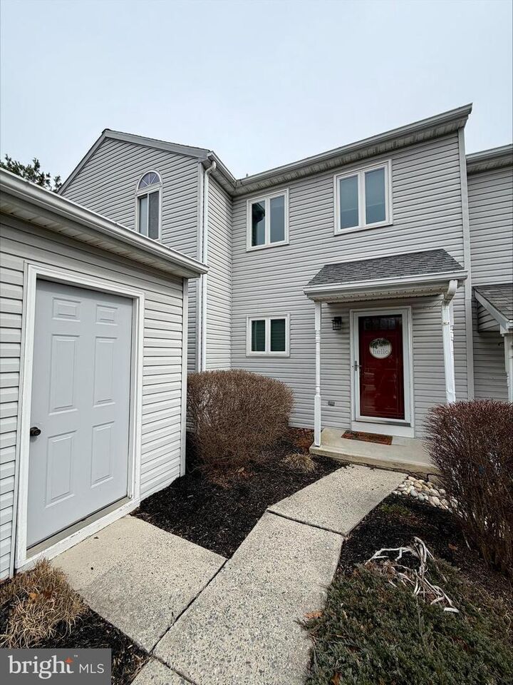 Property Photo:  1822 Creek View Drive  PA 17070 