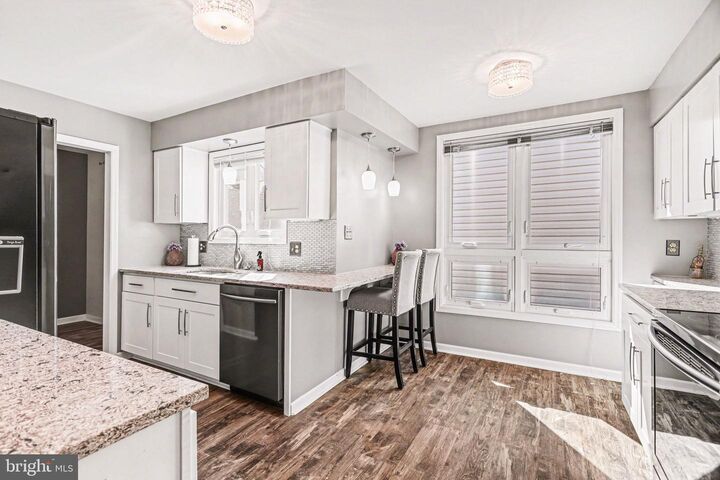 Property Photo:  1822 Creek View Drive  PA 17070 