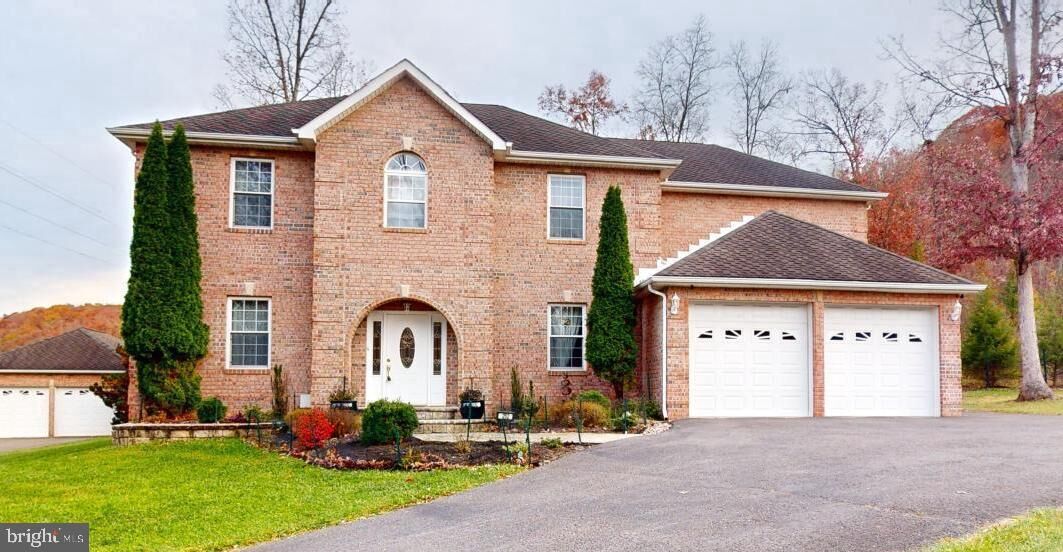Property Photo:  252 South Lakewood  WV 26753 