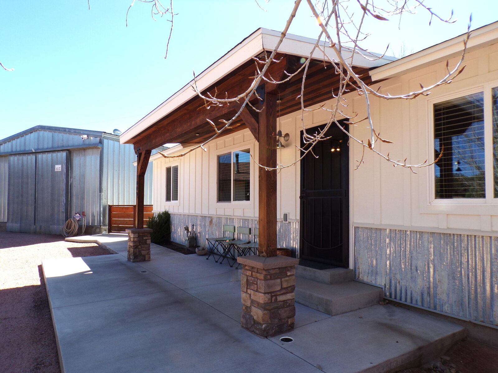 Property Photo:  1009 W Bridle Path Lane  AZ 85541 