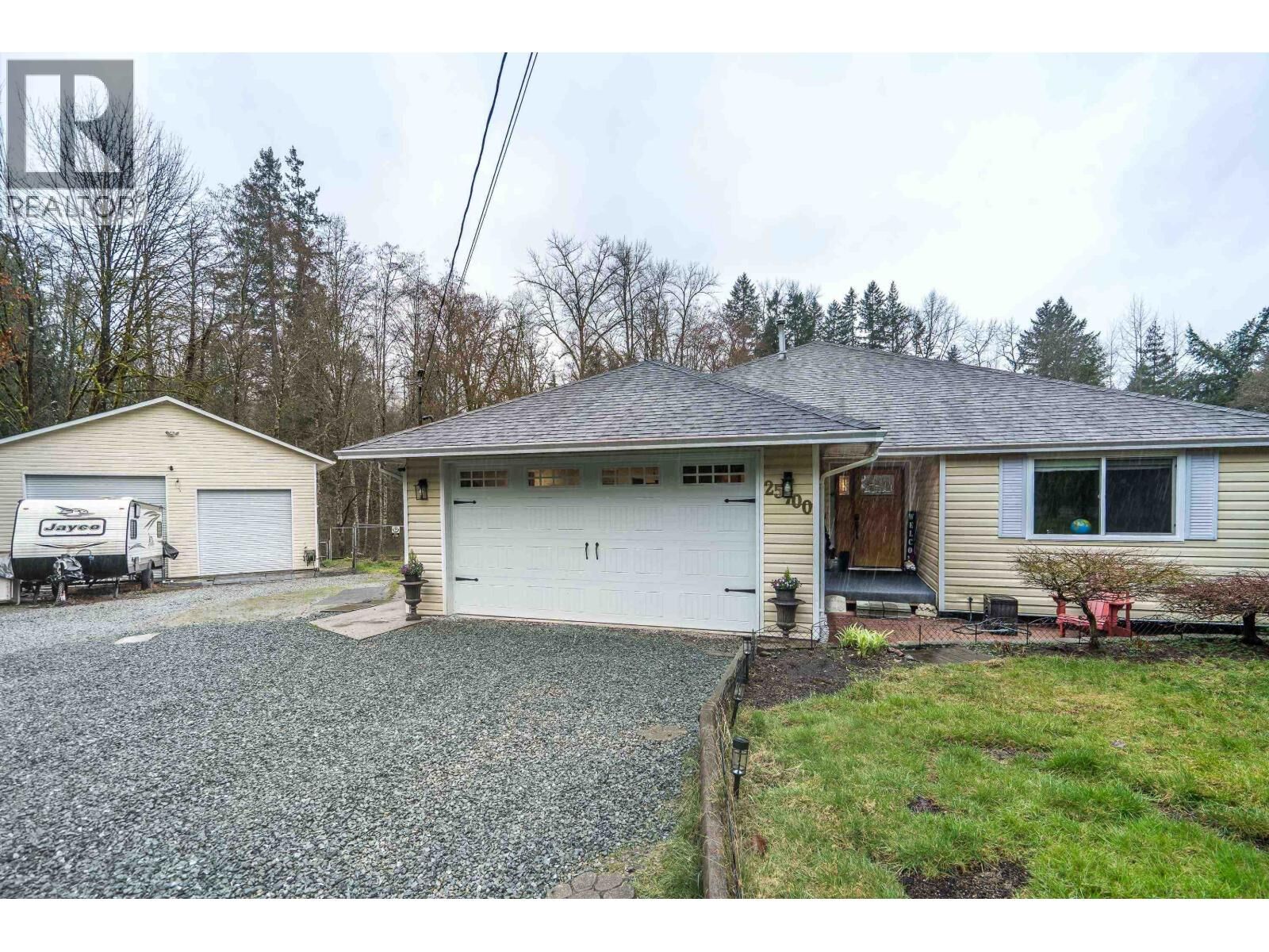 Property Photo:  25700 116 Avenue  BC V4R 1Z6 