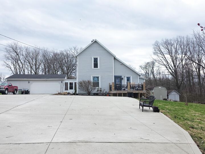 Property Photo:  571 Luther Place  OH 44902 