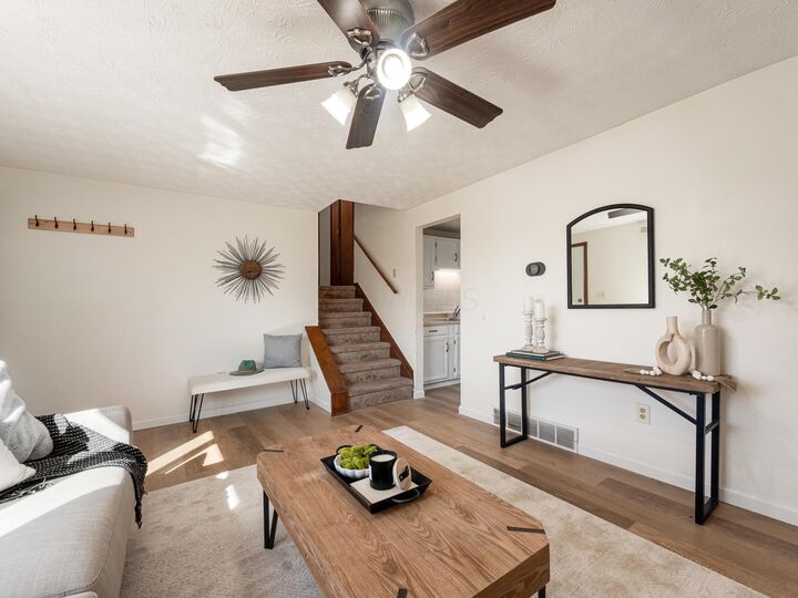 Property Photo:  6546 Birch Park Drive  OH 43119 