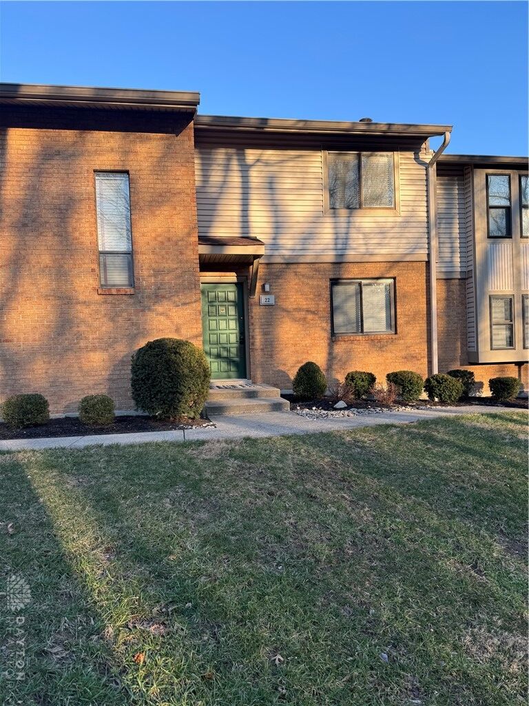 Property Photo:  22 Oakwood Court  OH 45246 