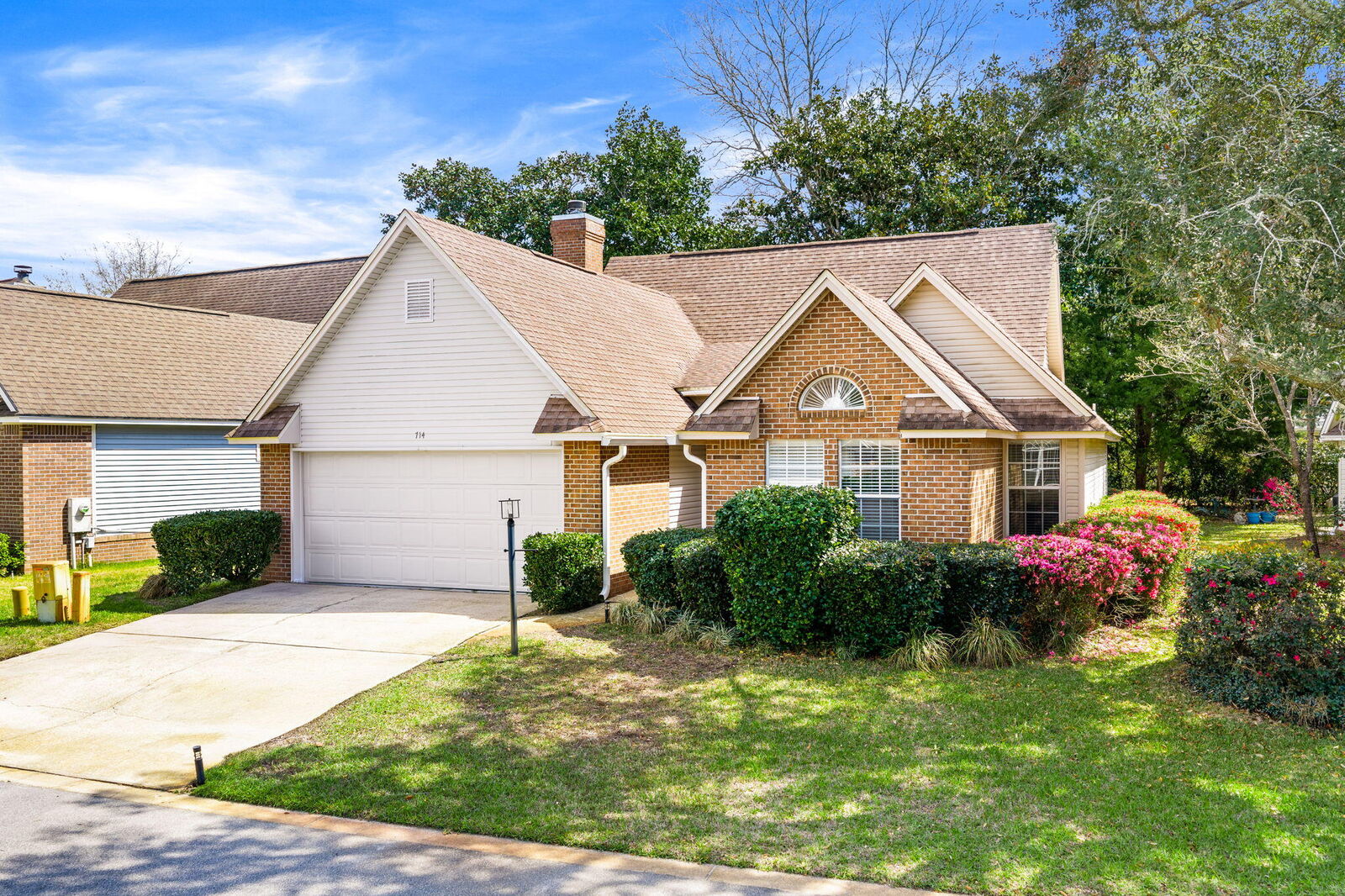 Property Photo:  714 Putter Drive  FL 32578 