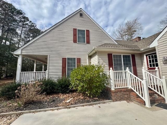 Property Photo:  26032 Colonial Dr  VA 23418 