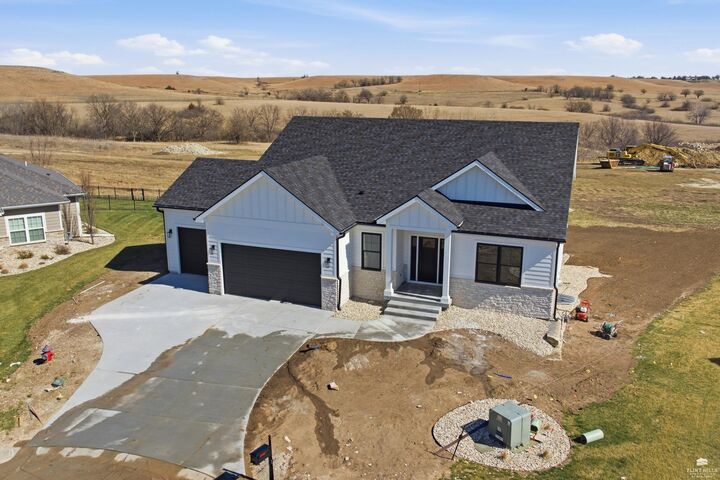 Property Photo:  4012 Macinnes Court  KS 66503 