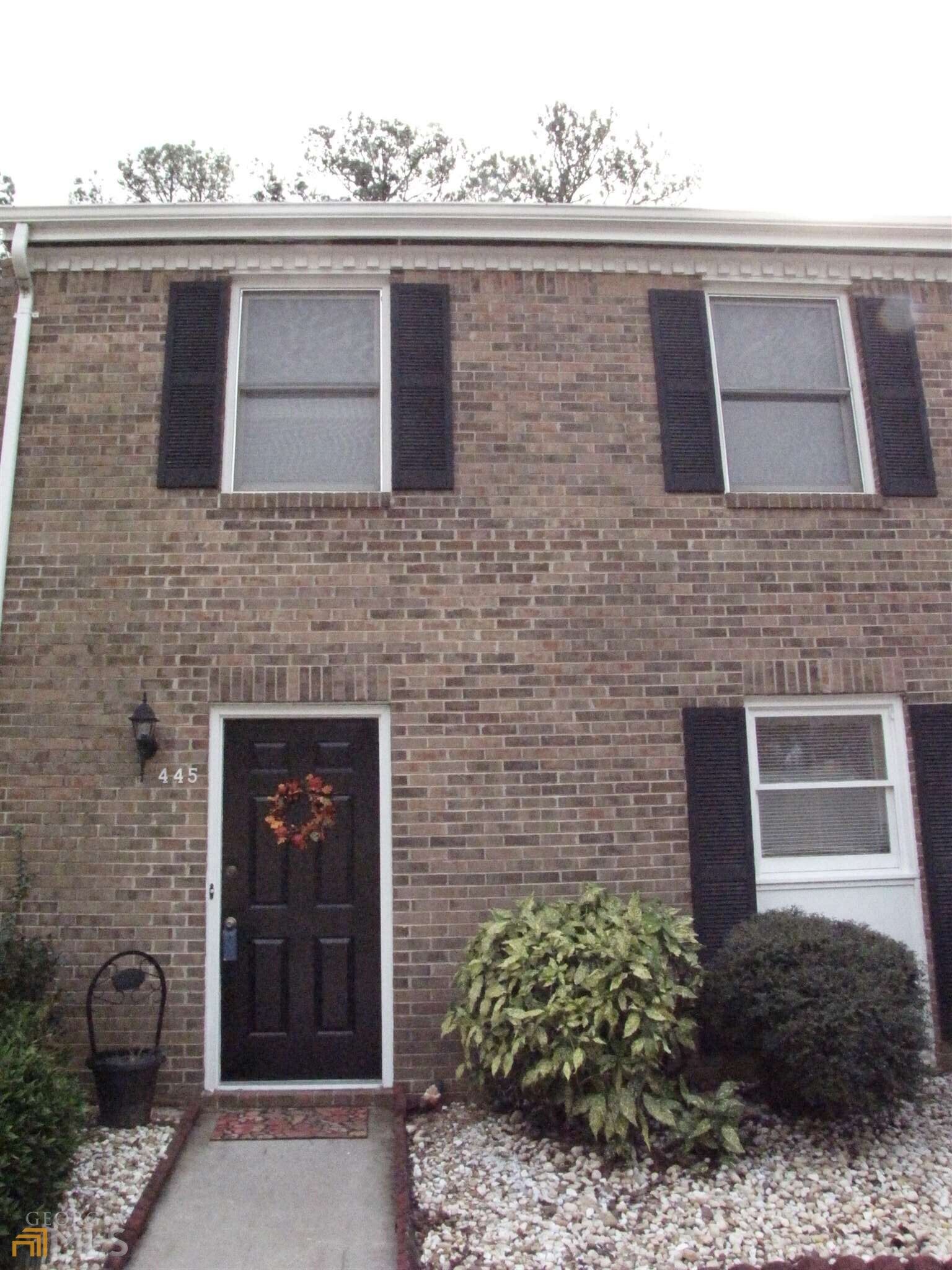 Property Photo:  445 Williamsburg Way  GA 30215 