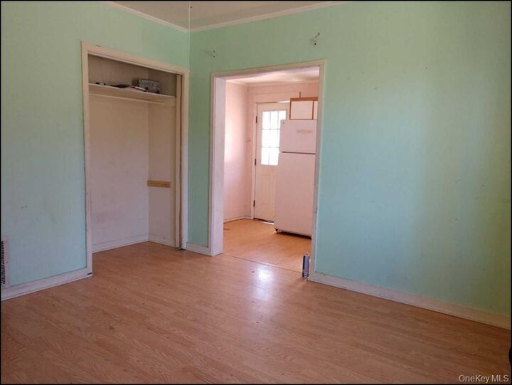 Property Photo:  200 Manchester Road Apt 3  NY 12603 