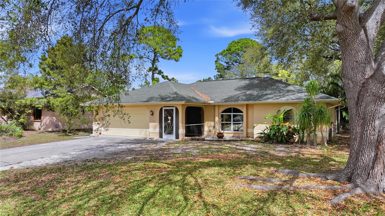 Property Photo:  4030 Dekle Avenue  FL 34286 