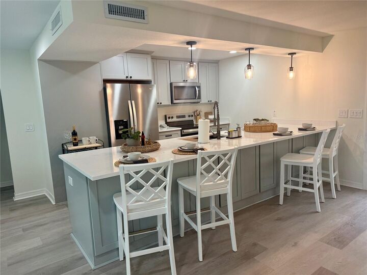 Property Photo:  337 Rex Place B  FL 33708 