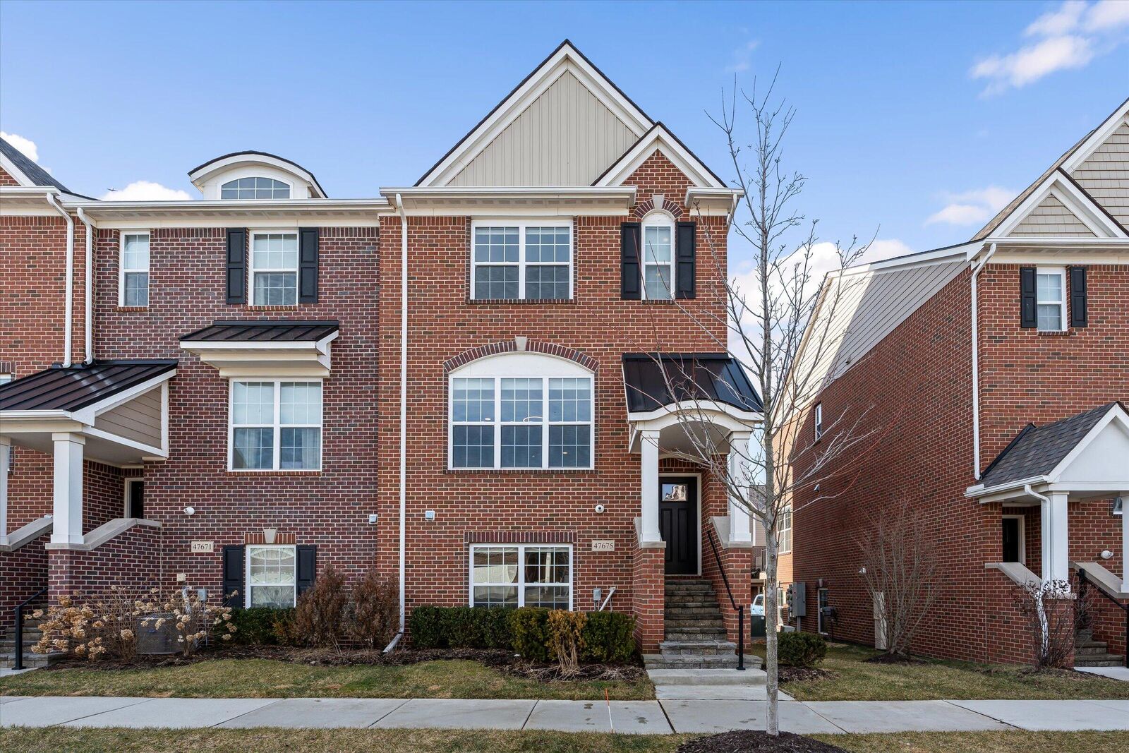 Property Photo:  47675 Alden Terrace N  MI 48168 