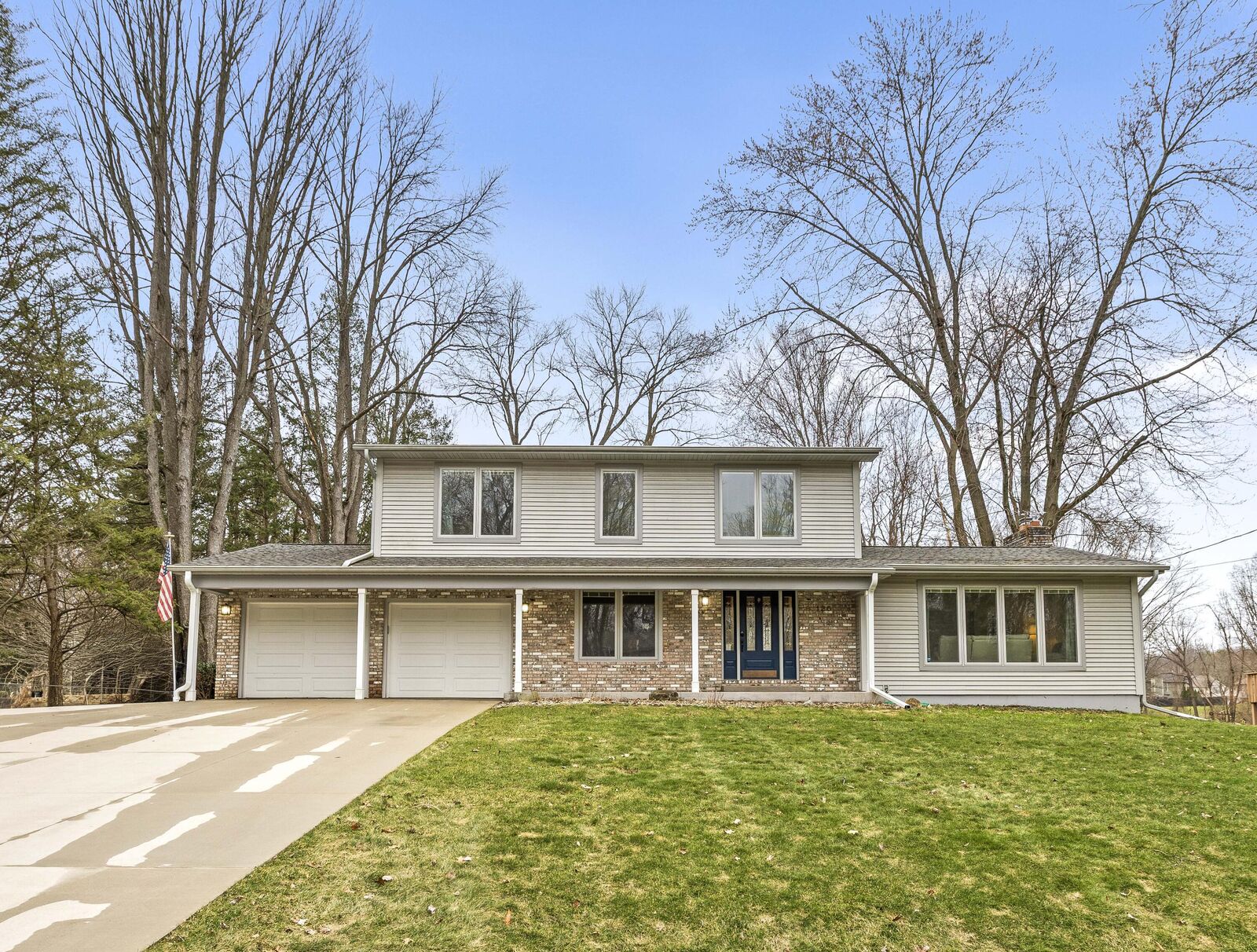 Property Photo:  125 Buckley Lane  MI 49015 