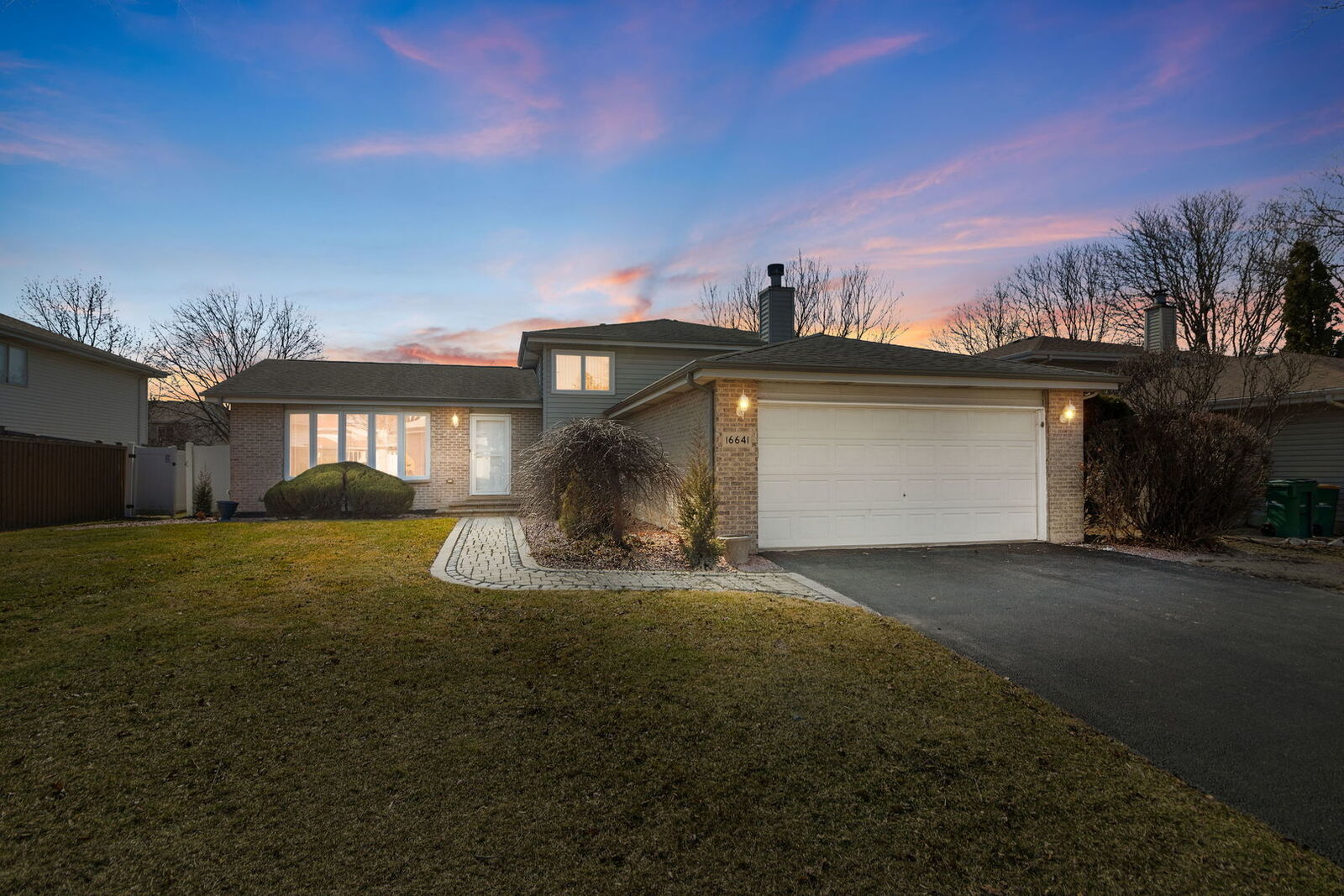 Property Photo: 16641 W Oneida Drive IL 60441