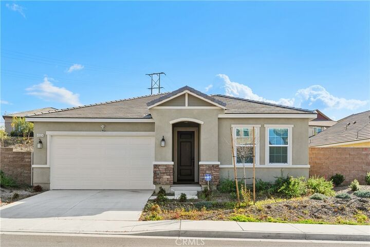Property Photo:  41024 Chambord Drive  CA 92532 