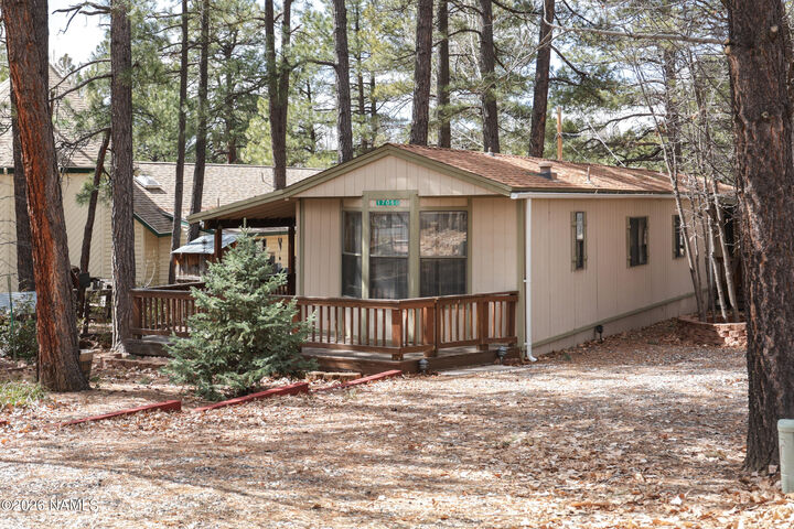 Property Photo: 17050 Big Sky Drive AZ 86017