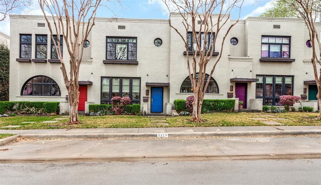 Property Photo:  3319 W 6th Street  TX 76107 