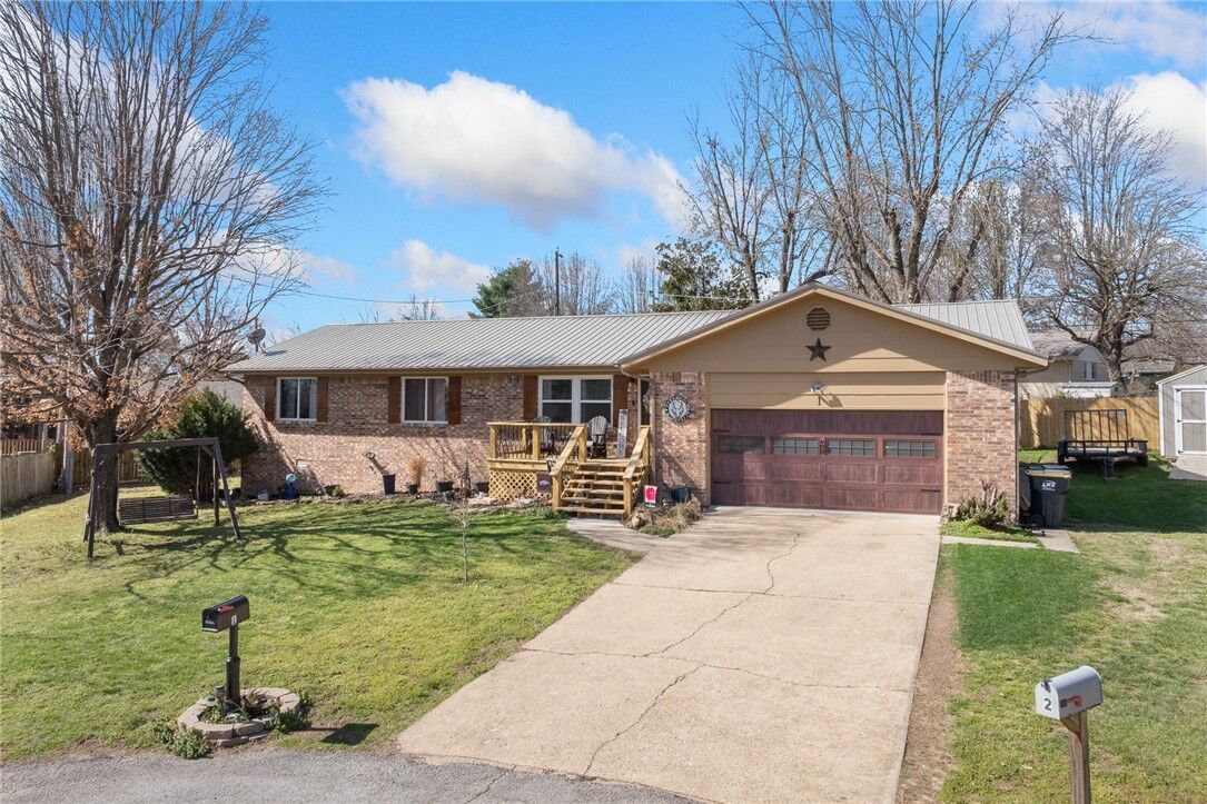 Property Photo:  1 Skyline Cove  AR 72601 