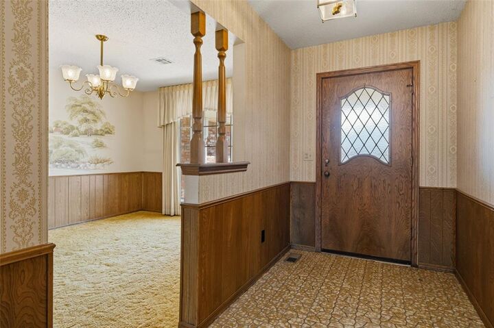 Property Photo: 9813 Henderson Drive OK 73139