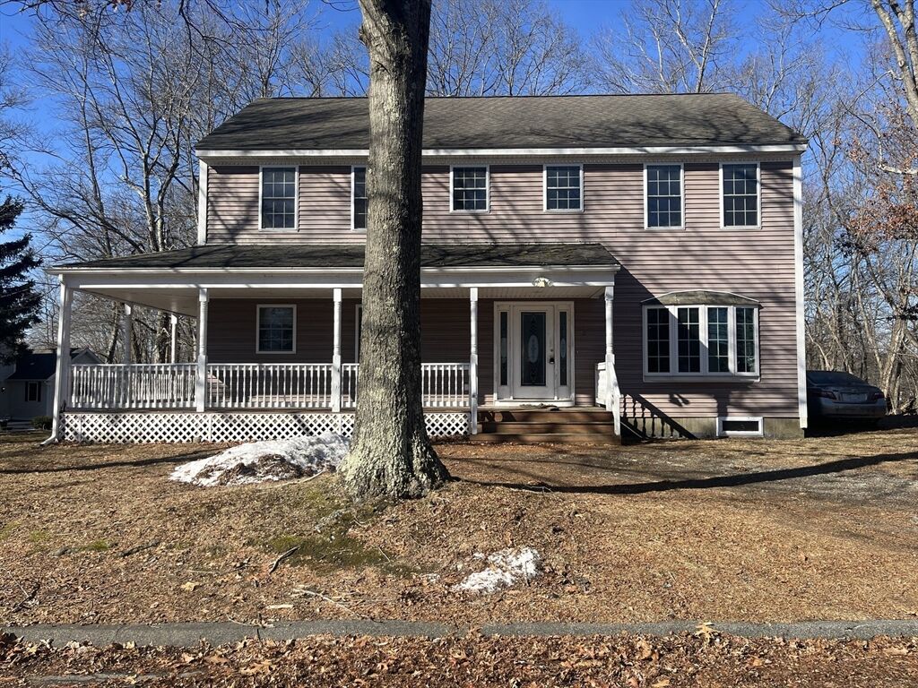 Property Photo:  10 George St  MA 01545 