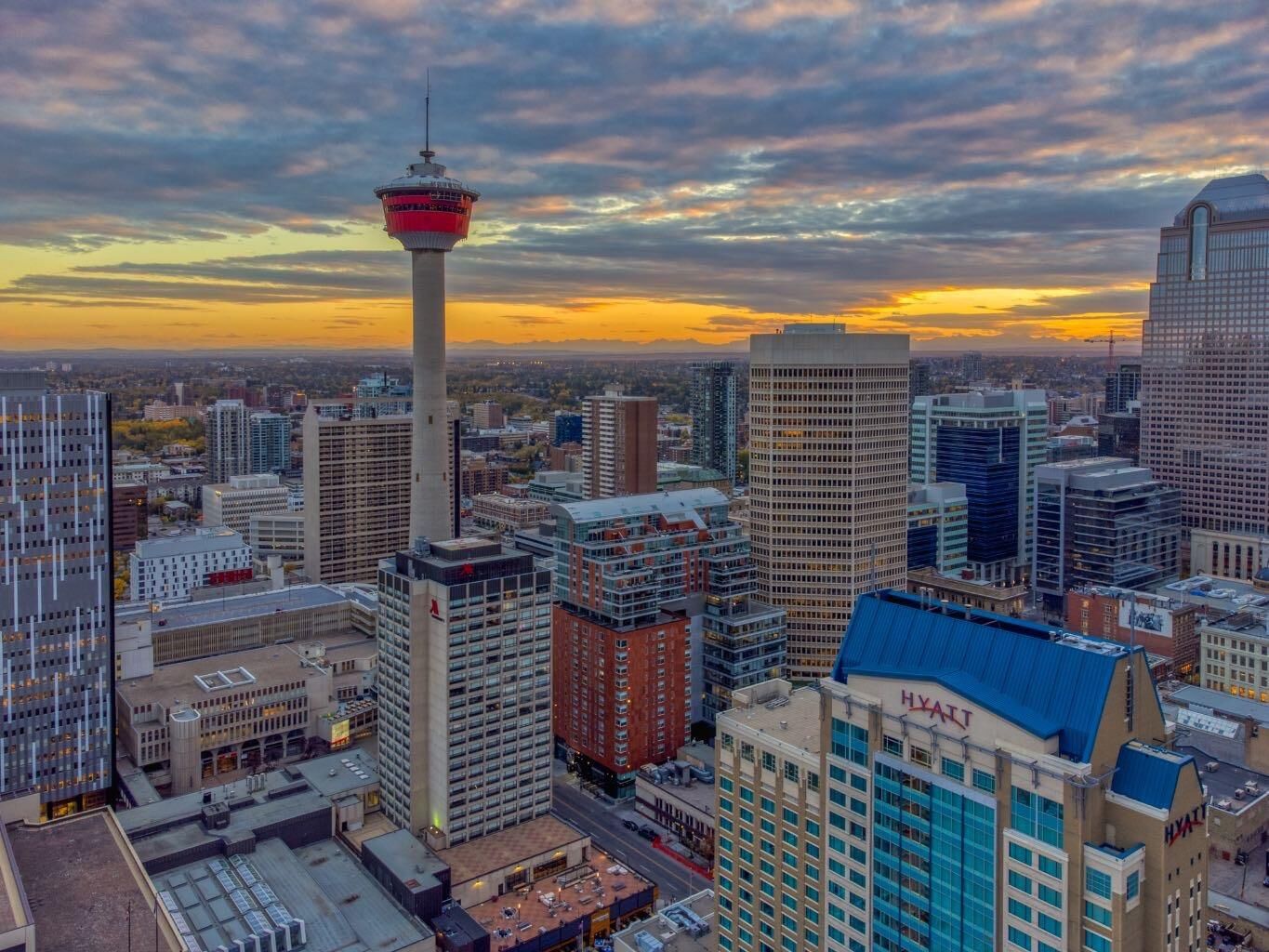 Property Photo: 108 9 Avenue SW 1801 AB T2P 0S9