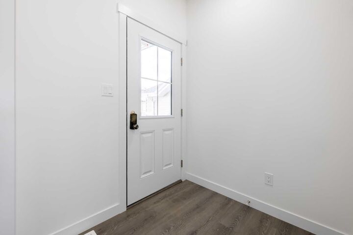 Property Photo: 709 Clearview Green AB T2P 2G7
