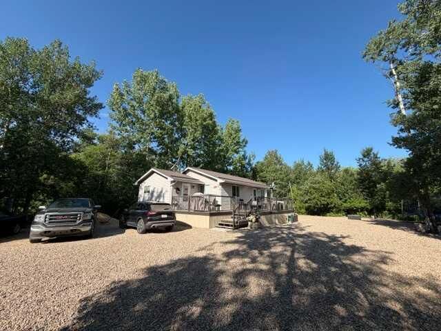 Property Photo: 502 Plover Close AB T0B 0H0