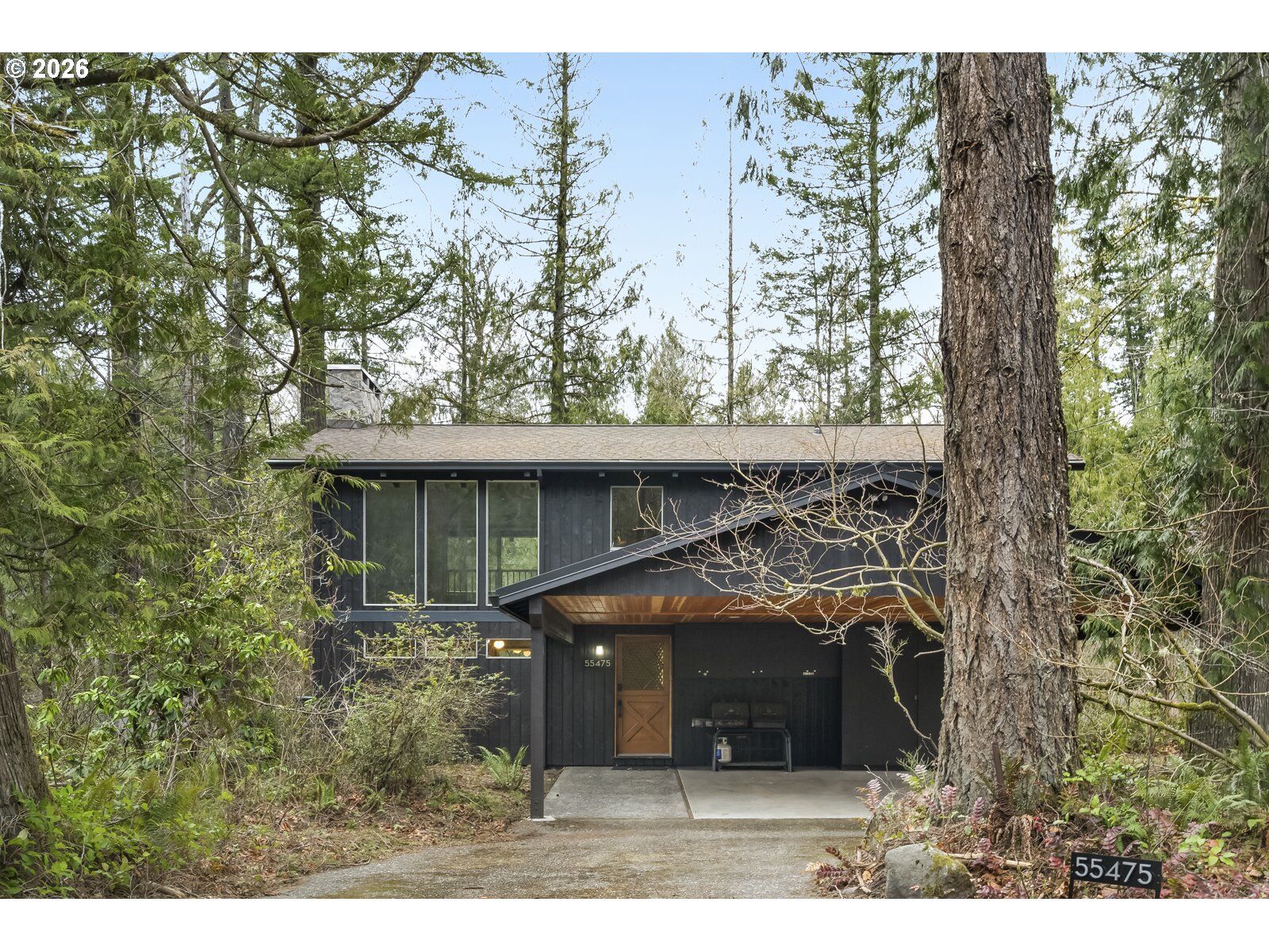 Property Photo:  55475 SE White Cap Ln  OR 97055 