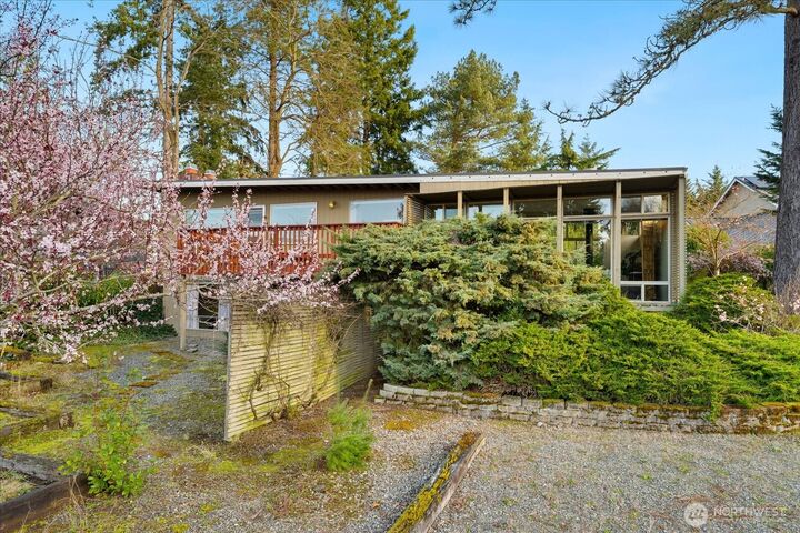 Property Photo:  2309  123rd Place SE  WA 98005 