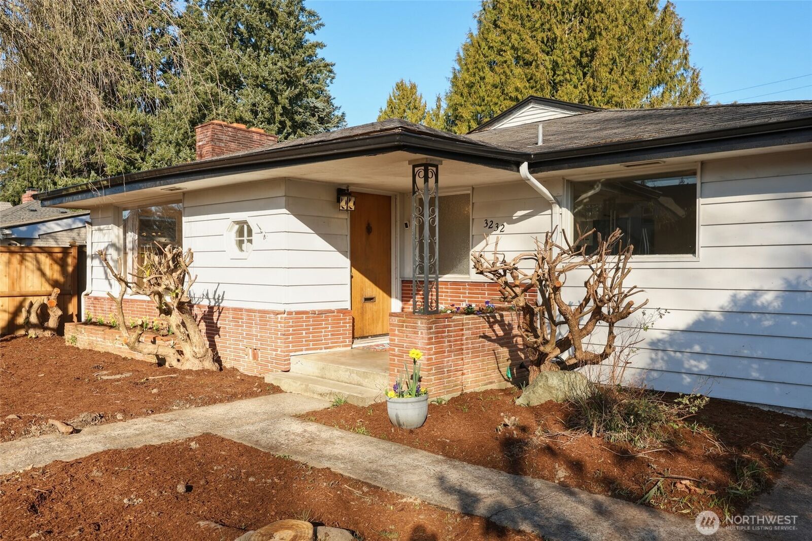 Property Photo: 3232 Maringo Road SE WA 98501