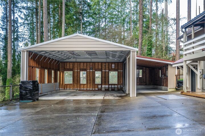 Property Photo:  6019  Alameda Ave  W  WA 98467 