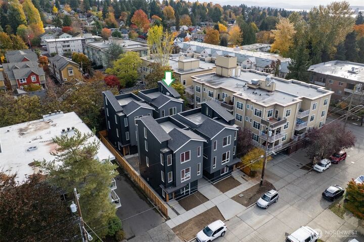 Property Photo: 6512 23rd Avenue NE WA 98115