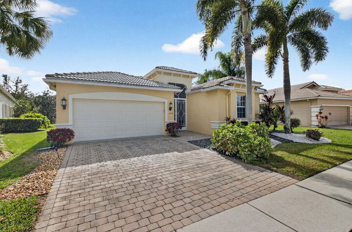 Property Photo:  8208 Parini Way  FL 33467 