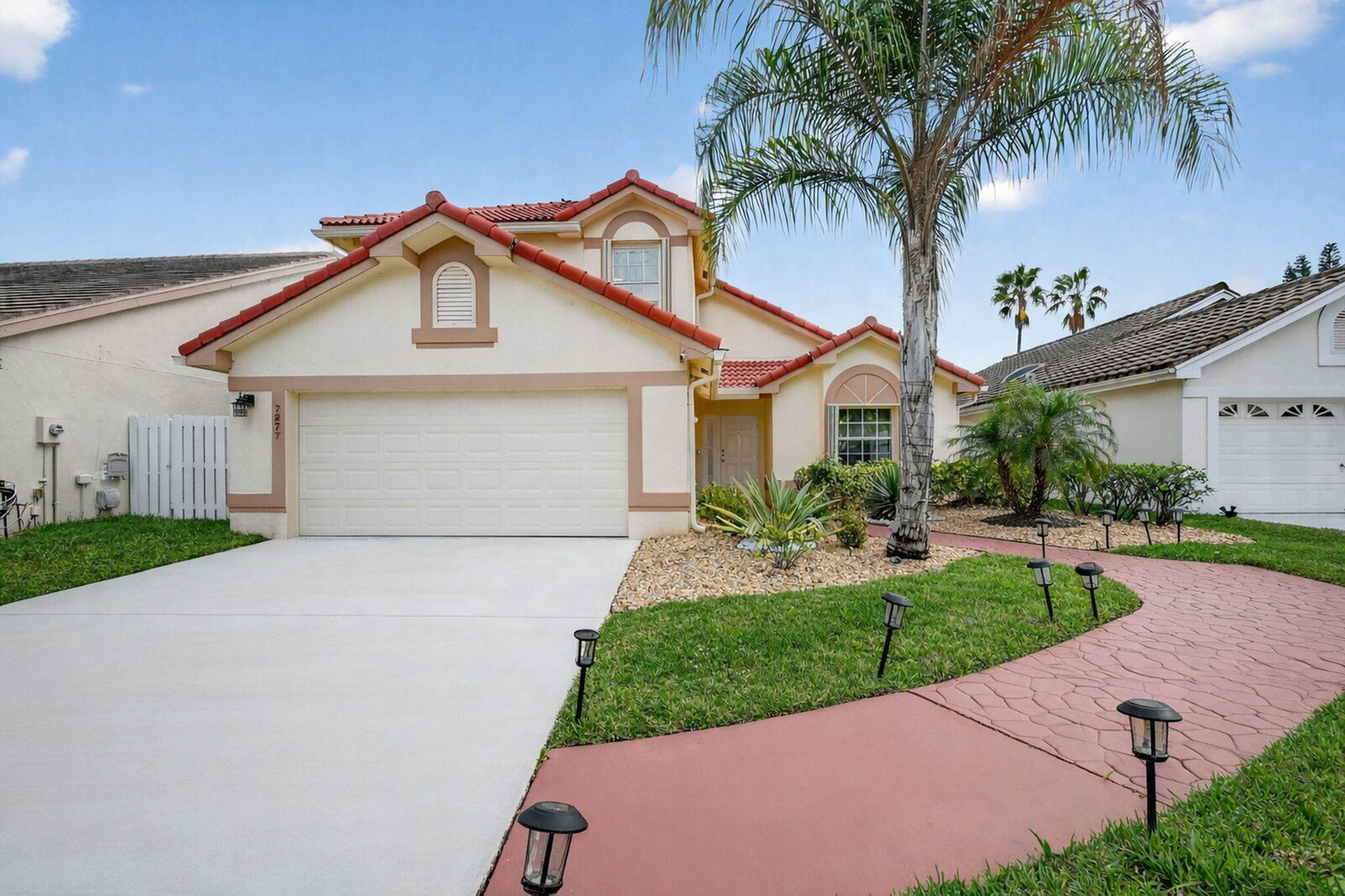 Property Photo: 7277 Shell Ridge Terrace FL 33467
